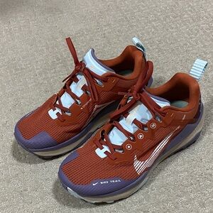 Women’s Nike Wildhorse 8